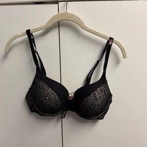 NWT - Victoria's Secret - Body By Victoria Bra - Size 36C
